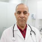 استشارى الامراض الباطنية و امراض السكر و الغدد الصماء 