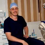 أخصائي جراحه الفم والاسنان وعلاج العصب و الحشوات والتركيبات التجميلية والجراحة في معهد ناصر أخصائي جراحه الفم والاسنان وعلاج العصب و الحشوات والتركيبات التجميلية والجراحة في معهد ناصر