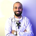 اخصائي جراحة الفم و تجميل الأسنان اخصائي جراحة الفم و تجميل الأسنان