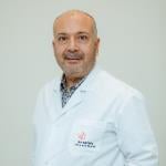 أستاد جراحة المخ و الأعصاب