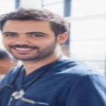طبيب الباطنه والكبد والجهاز الهضمي