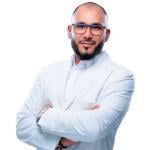 اخصائي تقويم اسنان 