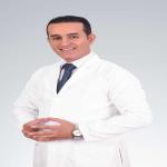 اخصائي العلاج الطبيعى