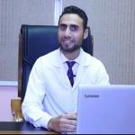 طبيب مقيم باطنه