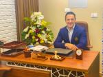 استشاري طب وجراحة العيون