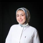 أخصائي طب و جراحة الفم و تجميل الأسنان 