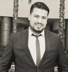 أخصائى طب و جراحة العيون 