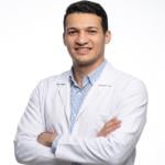 اخصائي العلاج الطبيعي و اصابات الملاعب و التأهيل