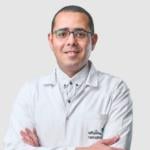 أخصائي الأمراض العصبية و الطب النفسي.