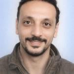 احجز الان مع كريم محمود أخصائي طب الفم و تجميل الأسنان في ميامي أخصائي طب الفم و تجميل الأسنان