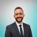 أخصائي الجراحة العامة والمناظير المتقدمة.