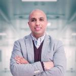 إستشاري جراحة المخ و الأعصاب و العمود الفقري
