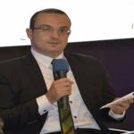 استشاري الصدر والحساسية وأمراض النوم والشخير بكلية الطب ومدير مستشفي القلب والصدر