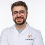 أخصائي تقويم الأسنان