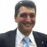 استاذ . طب الحالات للقلب الحرجة بكلية الطب قصر العيني - دكتوراة طب الحالات الحرجة للقلب و الجهاز التنفسي - استشاري اختلال ضربات القلب 