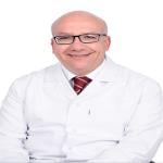 استشاري امراض الباطنة والكلي