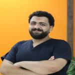أخصائي العلاج الطبيعي 