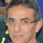 استاذ جراحة العظام
استاذ جراحة العظام