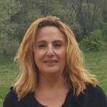 استشاري الجلدية 
