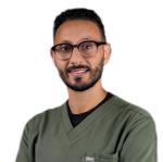 اخصائي أول جراحة الوجه والفكين و زراعة الأسنان