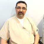 طبيب أسنان
