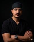 اخصائي طب وجراحة الفم والاسنان