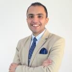  اخصائي طب الفم والاسنان