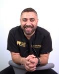احجز الان مع محمد شريف اخصائي تجميل و ترميم الاسنان في المعادي اخصائي تجميل و ترميم الاسنان