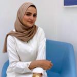 اخصائية طب و جراحة الفم و تجميل و زراعة الاسنان 