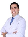 استشاري طب وجراحة العيون
