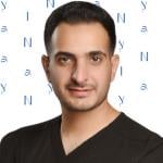 استشاري تجميل وتركيبات وزراعة الاسنان 