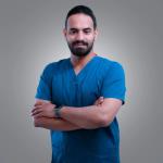  إخصائي علاج عصب وجذور الأسنان