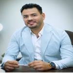 دكتوراه واستشاري الحقن المجهري 