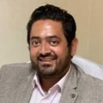 احجز الان مع احمد عزام استشاري جراحة العظام في المنيل استشاري جراحة العظام