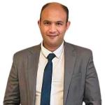 اخصائي امراض النساء والتوليد