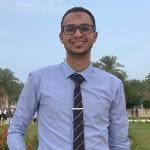 متخصص في جراحة الفم والوجه والفكين ومفصل الفك 