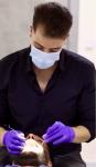 اخصائي طب تقويم وتجميل الفم وزراعة الاسنان