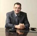 استشاري طب المخ و الاعصاب و العمود الفقري ، حاصل علي الزمالة الاوروبية في طب المخ و اعصاب الاطفال المانيا. استشاري طب المخ و الاعصاب و العمود الفقري ، حاصل علي الزمالة الاوروبية في طب المخ و اعصاب الاطفال المانيا.