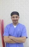 أخصائي جراحة العيون و المعالجة بالليزر 