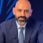 
 استشاري طب وجراحة العيون