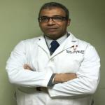 أستاذ جراحة الكلي و المسالك البولية و التناسلية بكلية الطب جامعة القاهرة القصر العيني وجامعة ميامي و مارك سولوي