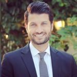  اخصائي طب و جراحة الفم والأسنان  
اخصائي علاج العصب  و جذور الأسنان 