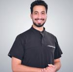 Oral and cosmetic dentistry specialist