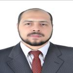 أستاذ جراحة المخ والأعصاب و العمود فقري