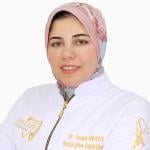 اخصائي طب الفم والاسنان 