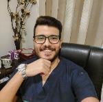 اخصائي العلاج الطبيعي و التأهيل و علاج واصابات الملاعب 
