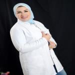 طبيبة اسنان طبيبة اسنان