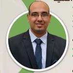 استاذ و استشارى أمراض الباطنة و الكلي كلية الطب - جامعة الأسكندرية .