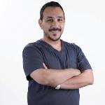 أخصائي طب الأسنان التعويضي