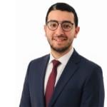 أخصائي طب و جراحة العيون و تصحيح الأبصار
